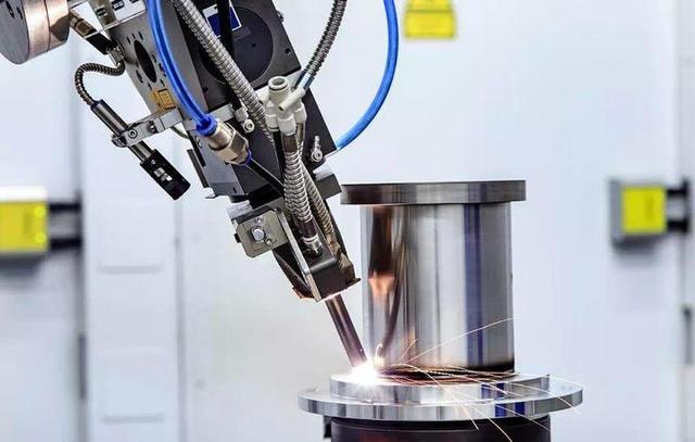 激光焊接機(jī)IEC 60825-1激光等級認(rèn)證項(xiàng)目(圖1) 激光焊接機(jī)IEC 60825-1激光等級認(rèn)證項(xiàng)目(圖1)