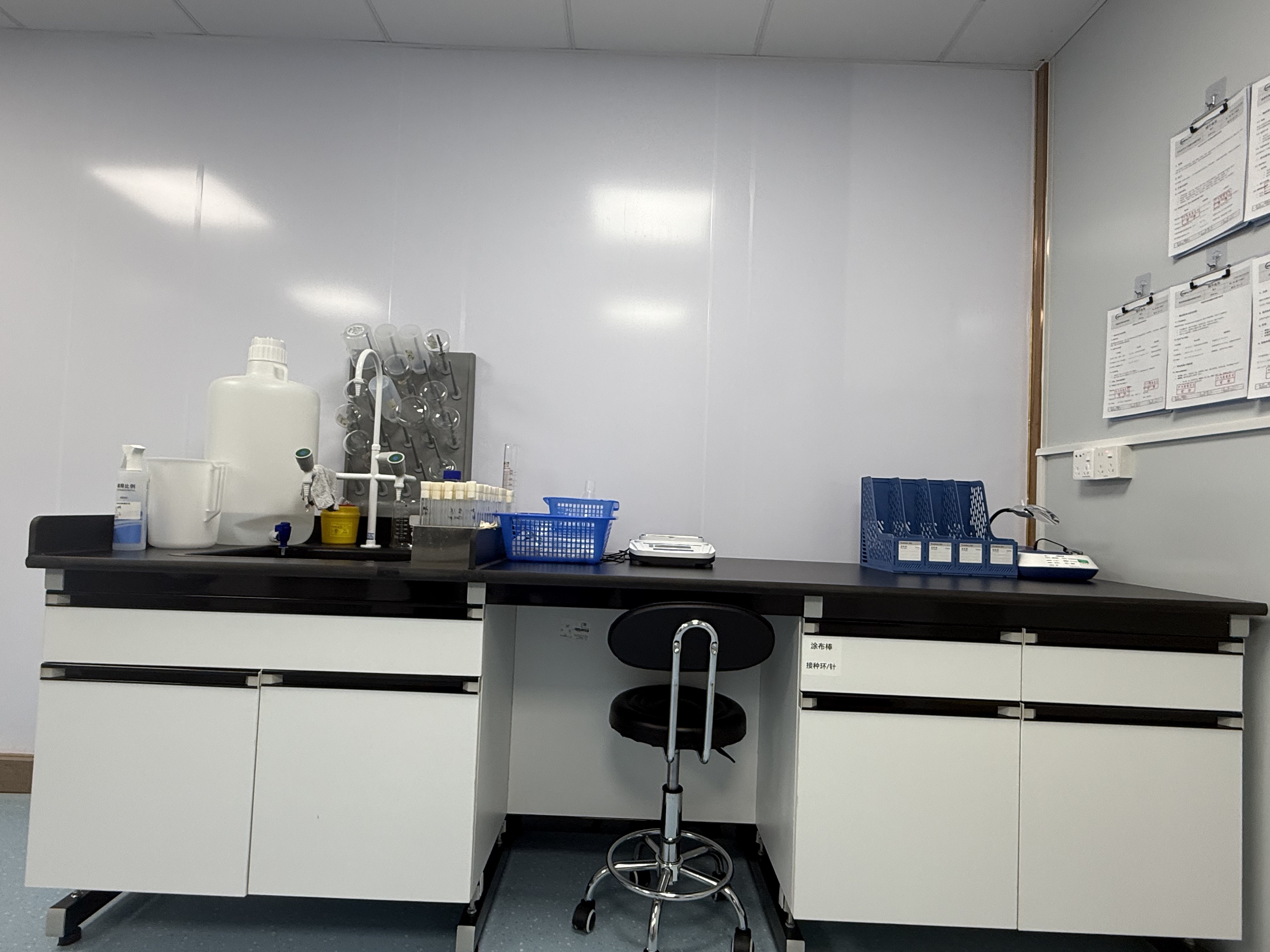 物理實(shí)驗(yàn)室介紹(圖3)